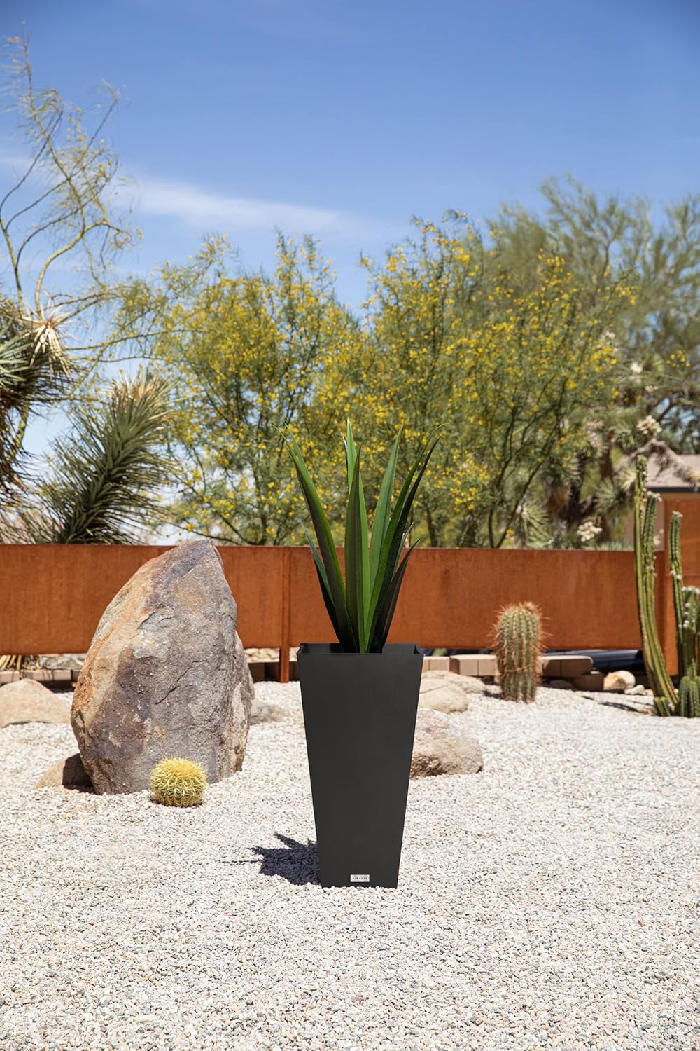 Veradek V-Resin Indoor/Outdoor Taper Planter, Set of 2 (30 inch, Black) - Image 9